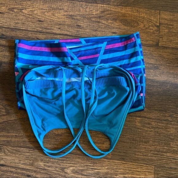 Nike sport bra top - Picture 3 of 4